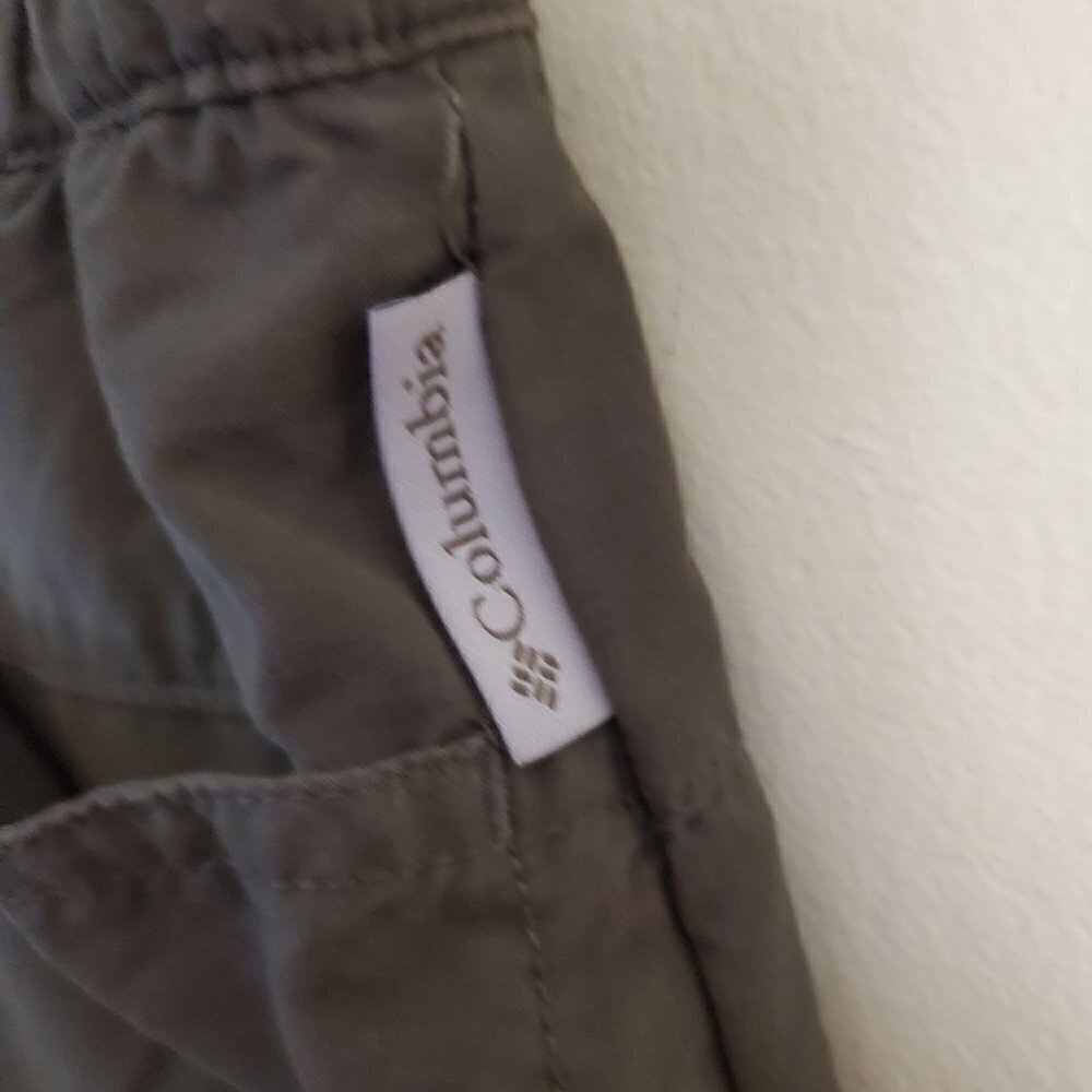 Columbia Convertible Hiking Pants Size 10 - Picture 7 of 7